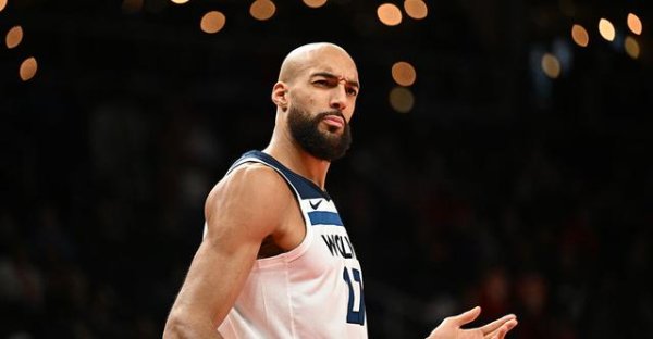 网上股票配资开户 戈贝尔：我们到底在不在乎赢球？还是说反正挣着大钱就随意打打